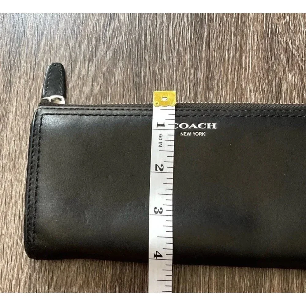 Vintage Coach Black Leather Full Zip Wallet - Picture 3 of 9